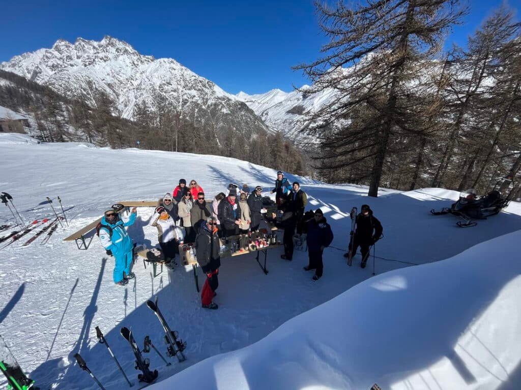 Seminar group in the Alps